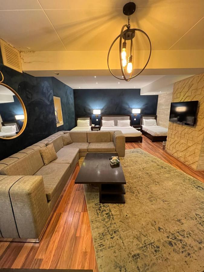Lahore Continental Hotel Luaran gambar