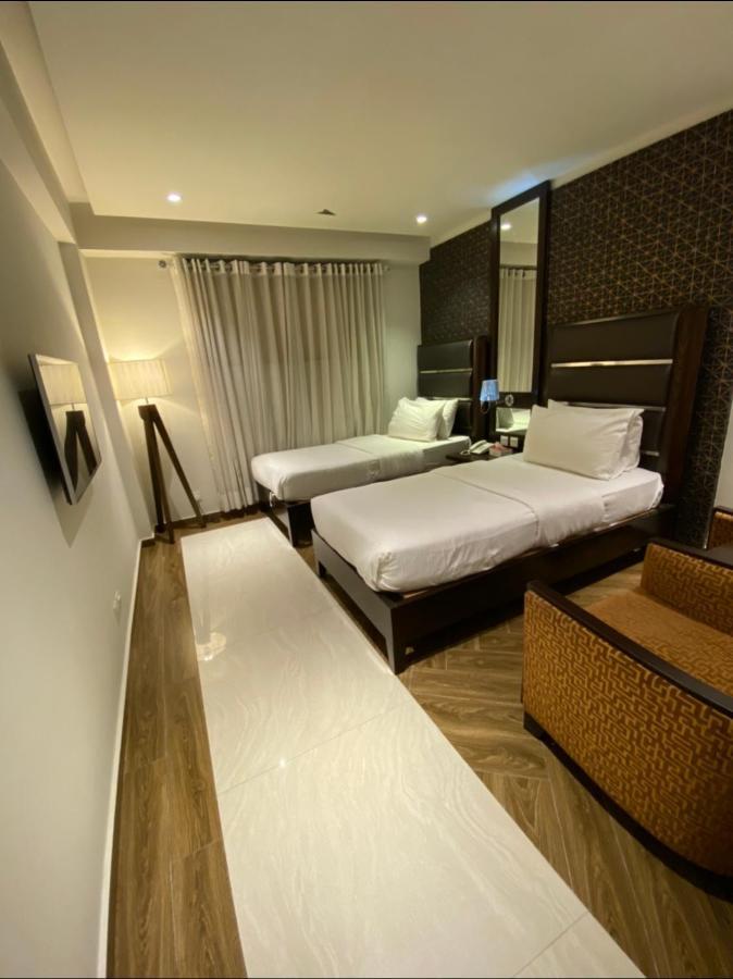 Lahore Continental Hotel Luaran gambar